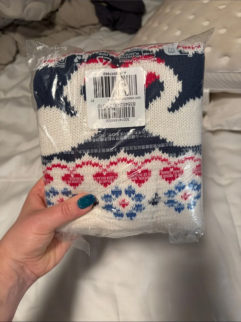 Old Navy Cream Crewneck Sweater with Blue & Red Valentine Detail - 6